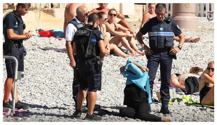 Francuska policija Burka Nikab