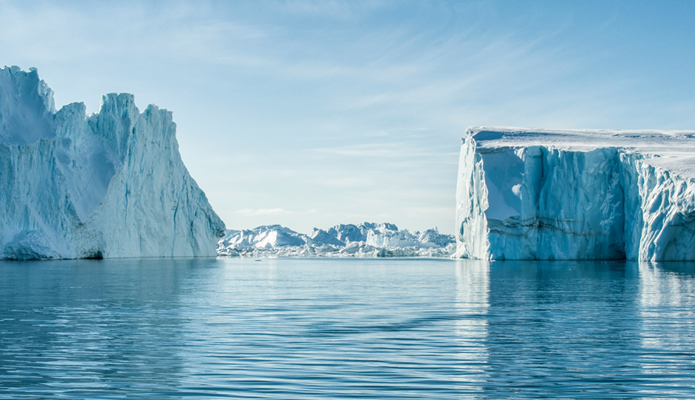 Misteriozni ledeni Grenland i pejzaž, arktički led i strateški značaj regiona